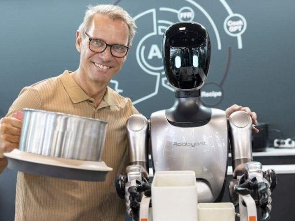 Τα ανθρωποειδή ρομπότ είναι το μέλλον που έρχεται ……….