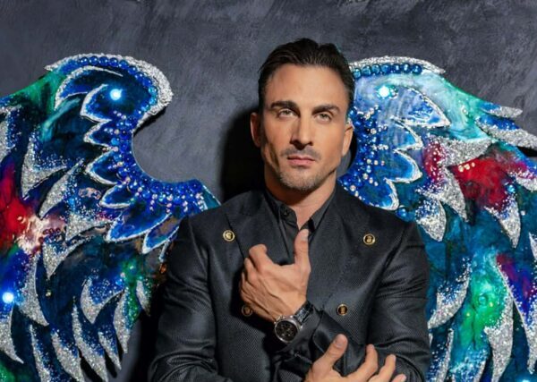 Ιορδάνης Αγαπητός: Έκανε live στα… 35.000 πόδια και έγινε viral (video)