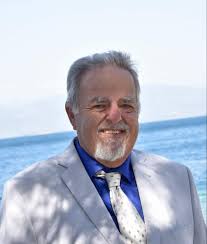 ΑΧΙΛΛΕΑΣ ΠΑΠΑΔΙΟΝΥΣΙΟΥ …….Του Γιώργου Λογοθέτη