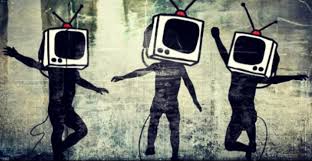 Ποίηση : Δημοσιογράφοι ΄΄ ΜΕΣΑ ΜΑΖΙΚΗΣ ΕΞΑΠΑΤΗΣΗΣ΄΄