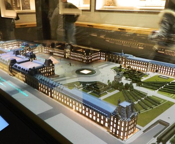 ΜΙΑ ΦΩΤΟΓΡΑΦΙΚΗ ΠΕΡΙΗΓΗΣΗ ΣΤΟ ΛΟΥΒΡΟ — ΜΕΡΟΣ 4ο – ΓΕΝΙΚΕΣ – Απο τον Μανο Κιλημαντζο