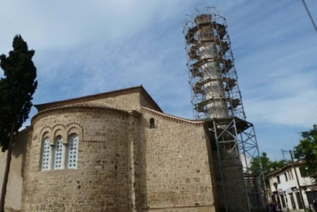 Περιηγήσεις  :  Στην Βυζαντινή Βεροια – Απο τον Τριαντάφυλλο Αθανασουλα