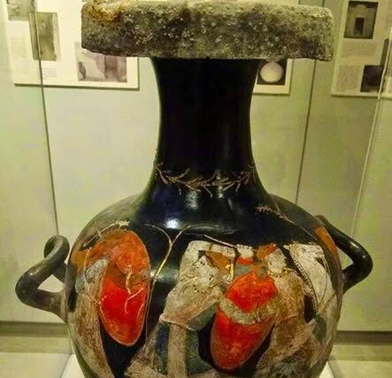 Η αριστουργηματική Υ δ ρ ί α – Απο την Μιραντα Σκηνιτη