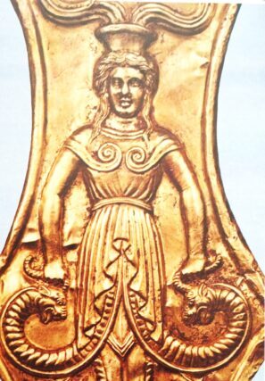 Η ΓΥΝΑΙΚΑ – ΦΙΔΙ – Απο την Αρχαιολογο Σοφία Δημητριαδου Κοκκίνου