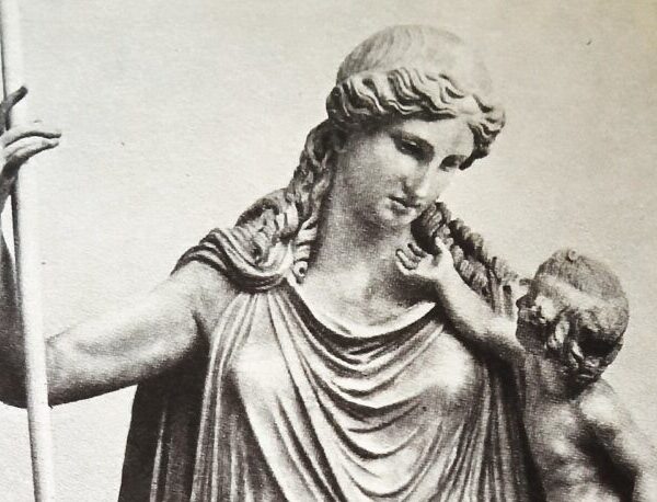 Την  αποκαλούσαν …  γλυκεία, βαθύπλουτο, πλουτοδότηρα αγλαότιμο – Απο την Αρχαιολογο  Σοφία Δημητριαδου Κοκκίνου