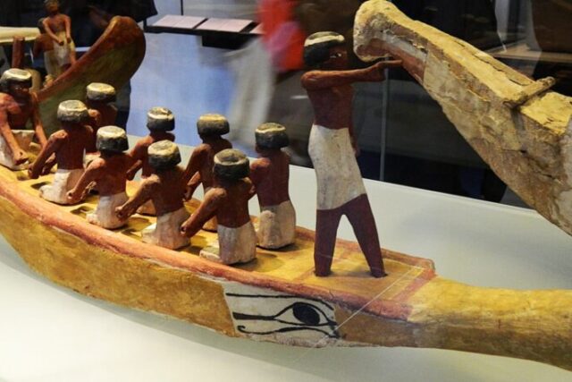 ΜΙΑ ΦΩΤΟΓΡΑΦΙΚΗ ΠΕΡΙΗΓΗΣΗ  – ΛΟΥΒΡΟ  2ο Μέρος   – ΤΑ ΑΙΓΥΠΤΙΑΚΑ !  Απο τον Μανο Κιλημαντζο