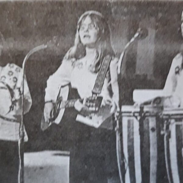 ΤΡΑΠΕΖΑ  ΑΝΑΜΝΗΣΕΩΝ-   POP ΦΕΣΤΙΒΑΛ  ΄73   Ηταν φυτωριο ταλεντων   Γραφει ο ΠΕΤΡΟΣ ΚΑΝΤΙΑΝΗΣ 