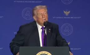 Ο Ντόναλντ Τραμπ πιστεύει ότι θα πάει στον Παράδεισο: Οργανώνει προσευχή στις 17 Μαΐου στην Ουάσινγκτον για χάρη της χριστιανικής δεξιάς [video]