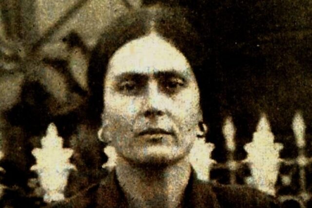 Αγγέλα Παπάζογλου μια υπέροχη Σμυρνιά ρεμπέτισσα