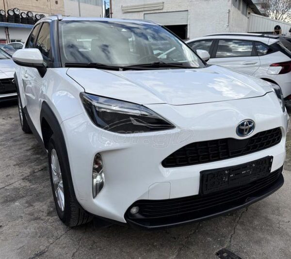 Toyota Yaris Cross Hybrid με 16.700 ευρώ