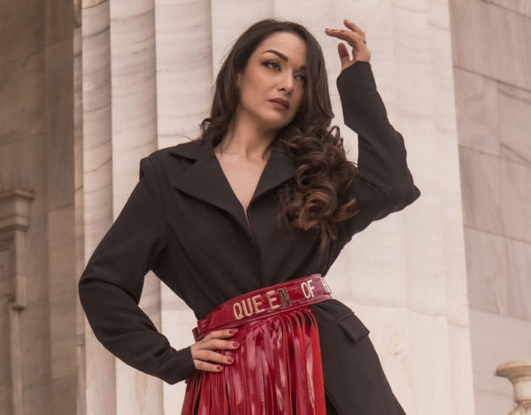 Ζαφειρία Σαάπογλου: Η σχεδιάστρια που επιλέγουν οι μεγαλύτεροι σταρ της Ελλάδας!