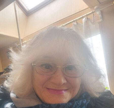 Ρουμανία – Antoneta Marangoci  ΄΄Χρόνια πολλά Γυναίκα΄΄ H Ποίηση ενώνει τους λαούς