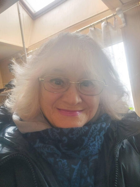 Ρουμανία – Antoneta Marangoci  ΄΄Χρόνια πολλά Γυναίκα΄΄ H Ποίηση ενώνει τους λαούς