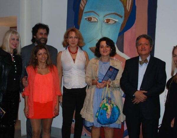 Η διεθνής Julia Guerrero στο Museo De Arte Moderno Cartagena της Κολομβίας.     Γράφει ο ΛΕΟΝΤΙΟΣ ΠΕΤΜΕΖΑΣ