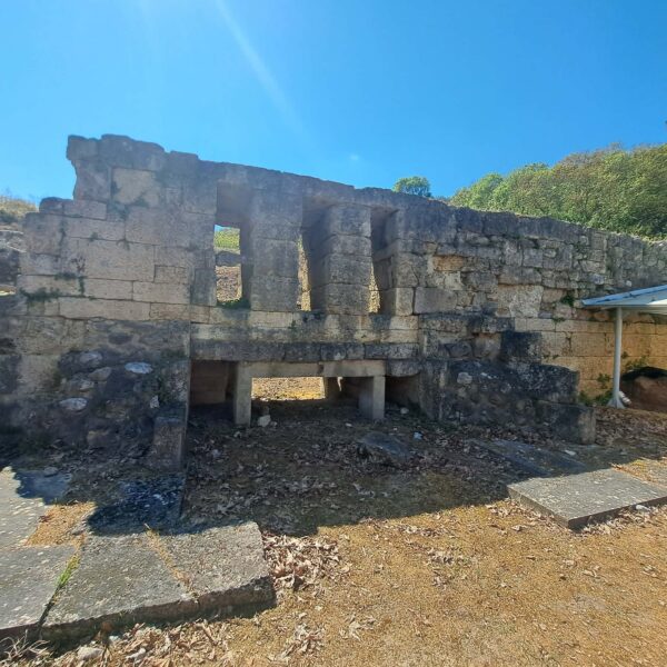 ΑΜΦΊΠΟΛΗ ΒΟΡΕΊΟ ΤΕΙΧΟΣ ΠΥΛΗ Α – Απο τον  Τριανταφυλλο  Αθανασουλα