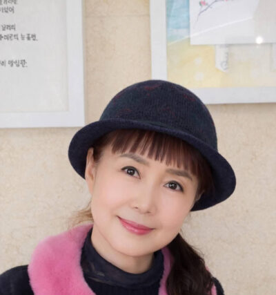 Korea  – Yeon Myung ji  ΄΄ Προσοχή στις Πεταλούδες ΄΄ H Ποίηση ενώνει τους λαούς