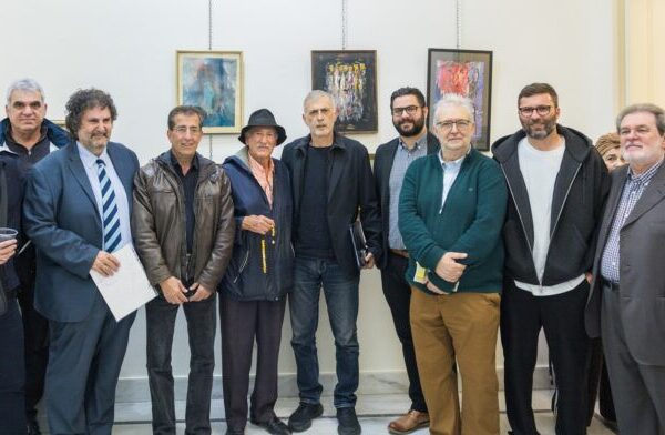 Επιτυχία σημειώνει η αναδρομική έκθεση του Νίκου Τζιζμετζόγλου στην Δημοτική Πινακοθήκη Πειραιά.   Γράφει ο ΛΕΟΝΤΙΟΣ ΠΕΤΜΕΖΑΣ