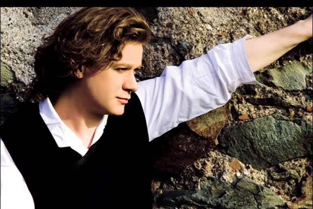 Συνεντευξη : Ο  Πέτρος Γαιτάνος  προσκεκλημένος του Αχιλλέα Παπαδιονυσίου