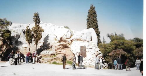 ΤΑ ΜΥΣΤΙΚΑ ΤΟΥ ΙΕΡΟΥ ΤΩΝ ΕΡΙΝΥΩΝ ΣΤΗΝ ΒΑΣΙΛΙΚΗ ΑΓ.ΔΙΟΝΥΣΙΟΥ.  – Του Γρηγορη Τσουκαλα