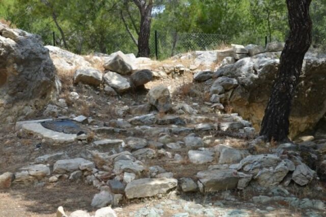 ΒΙΝΤΕΟ  Περιηγήσεις – Για πρωτη φορα η παρουσίαση  του νεου Αρχαιουλογικου χωρου στην Σαλαμινα – Απο τους Φ-Κ & Μ.Κ