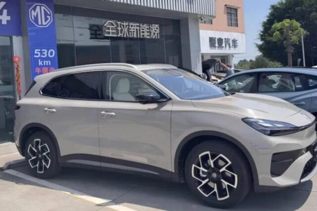 MG 4X: Το ηλεκτρικό SUV με €13.000, ημι-στερεά μπαταρία και αυτονομία 610 km
