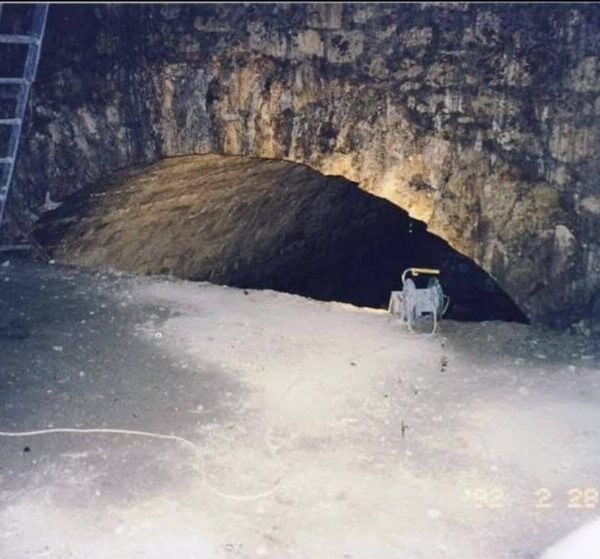 Η ΑΓΝΩΣΤΗ ΕΝΕΤΙΚΗ ΔΕΞΑΜΕΝΗ ΤΟΥ ΑΓΙΟΥ ΓΕΩΡΓΙΟΥ ΠΟΛΥΣΤΥΛΟΥ – Τακιτζής Μαρίνος