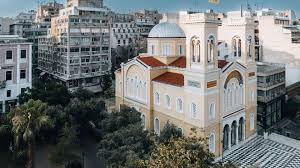Αγίου Σπυρίδωνα στον Πειραιά και η Ιστορια του  Βαζάκας Βασίλης  ·