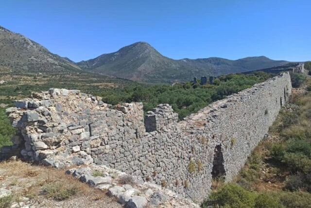 Κάστρο Κελεφά. Οίτυλο Μάνη. -Του  Γιάννη  Φαρσαράκη
