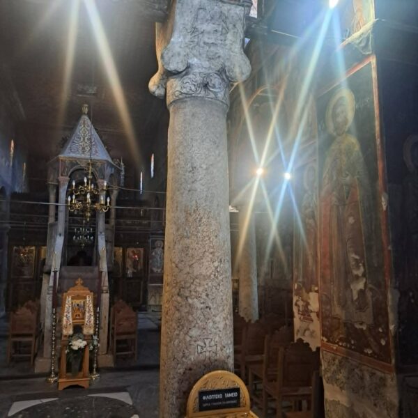 ΑΙΓΙΝΙΕΩΝ Η ΣΗΜΕΡΙΝΗ ΚΑΛΑΜΠΑΚΑ ΝΑΟΣ ΤΟΥ ΑΠΟΛΛΩΝΑ ΠΟΥ ΜΕΤΑΤΡΆΠΗΚΕ ΣΕ ΚΟΊΜΗΣΗ ΤΗΣ ΘΕΟΤΌΚΟΥ – Aπο τον Τριανταφυλλο Αθανασουλα