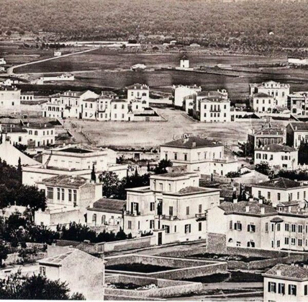 Αναμνήσεις ……. απο μια φωτογραφεία ………..1858 ΄΄πλατεία΄΄ Ομονοίας