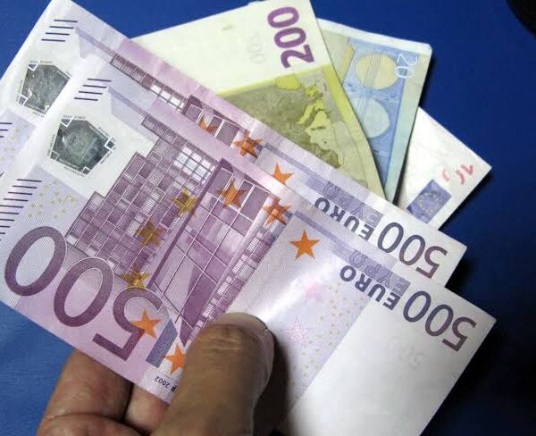Καλύτερα να σκοτώσεις άνθρωπο παρά να μπλέξεις με τις τράπεζες. Ποιο εύκολα θα ξεμπλέξεις.