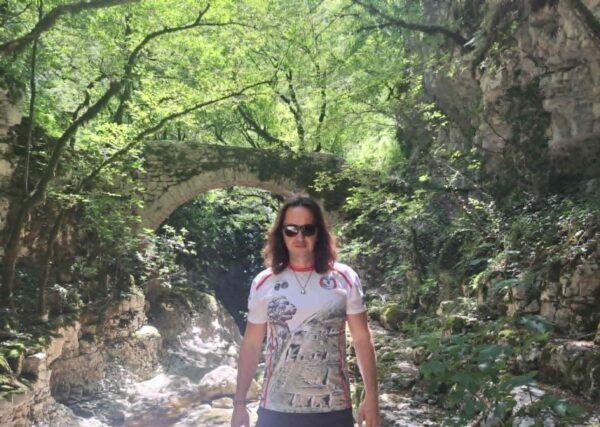 Περιηγήσεις  – Τα γεφύρια του Δολό στα Πωγωνοχωρια – Απο τον  Τριανταφυλλο  Αθανασουλα
