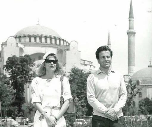 Όταν η Μελίνα επισκέφτηκε την Αγία Σοφία και άφησε άφωνους τους Τούρκους!!