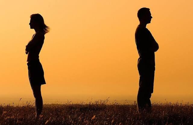 Να Γίνουμε Ηφαίστειο ………… Απο την Λιλικα Αρνακη