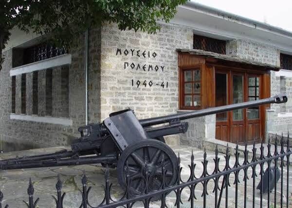 Περιηγήσεις : ΠΟΛΕΜΙΚΟ ΜΟΥΣΕΊΟ ΚΑΛΠΑΚΙ – Aπο τον  Τριανταφυλλο  Αθανασουλα