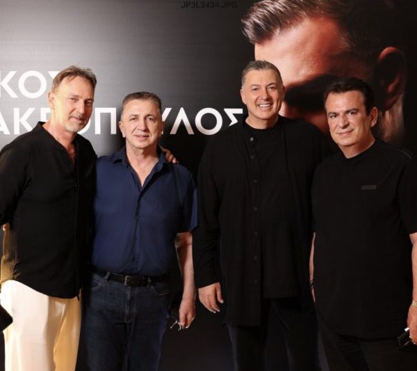 Πλατινένιος ο Νίκος Μακρόπουλος