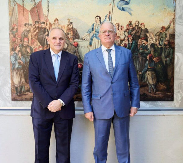 . ο Πρόεδρος της Δημοκρατίας Κωνσταντίνος Αν. Τασούλας στο Μουσείο Φιλελληνισμού