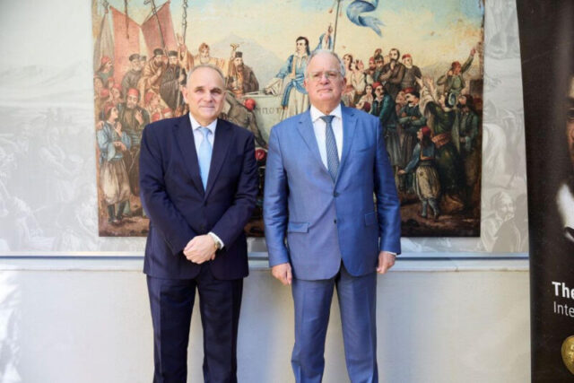 . ο Πρόεδρος της Δημοκρατίας Κωνσταντίνος Αν. Τασούλας στο Μουσείο Φιλελληνισμού