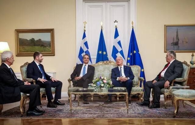 ..ΑΛΛΗ ΜΙΑ ΦΙΕΣΤΑ, ΧΟΡΤΑΣΜΕΝΩΝ «ΔΗΜΟΚΡΑΤΩΝ»  …Γράφει ο Πάνος Καλουδάς.