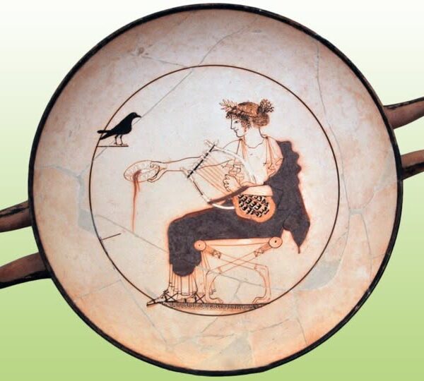ΕΛΦΟΙ – ΚΥΛΙΞ ΜΕ ΑΠΟΛΛΩΝΑ ΣΠΕΝΔΟΝΤΑ – Της Μιραντας Σκηνιτης