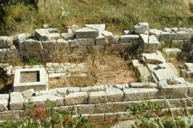 ΑΡΧΑΙΑ ΦΙΓΑΛΕΙΑ ΝΑΟΣ ΑΘΗΝΑΣ ΚΑΙ ΔΙΟΣ ΣΩΤΗΡΟΣ – Του Τριαντάφυλλου Αθανασουλα