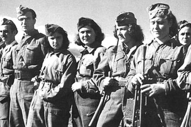 Αύγουστο του 1949……… «Επιχείρηση Πυρσός»