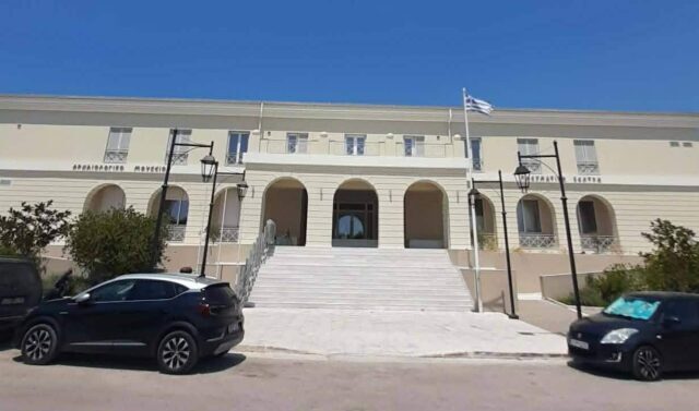 Περιηγήσεις : Στο Αρχαιολογικό Μουσείο Λευκάδας – Απο τον  Τριανταφυλλο Αθανασουλα