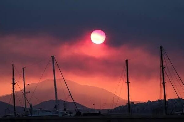…ΚΡΑΝΙΟΥ ΤΟΠΟΣ ΚΑΙ Η ΣΑΛΑΜΙΝΑΣ ΜΑΣ. ΧΕΡΙ ΠΑΡΑΦΡΟΝΑ ΤΗΝ ΠΥΡΠΟΛΗΣΕ  …Γράφει ο Πάνος Καλουδάς.