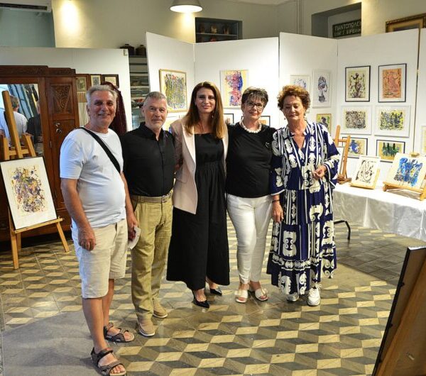 ..Η ΕΚΘΕΣΗ ΖΩΓΡΑΦΙΚΗΣ ΤΗΣ κ. ΜΠΟΥΤΣΗ  …Γράφει ο Πανος Καλουδάς. ΦΩΤΟΡΕΠΟΡΤΑΖ