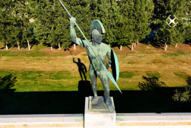 Από τη Σαλαμίνα μέχρι τις Θερμοπύλες, η Ιστορία δεν είναι οικόπεδο… Aπο τον Φιλιππο Καρακωστα