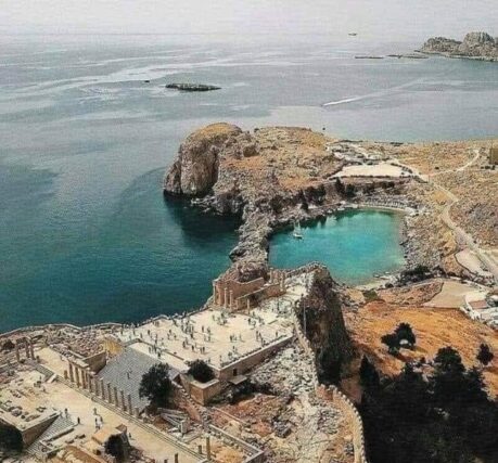 Η ακρόπολη της Λίνδου …….. Απο την Μιραντα Σκηνιτη