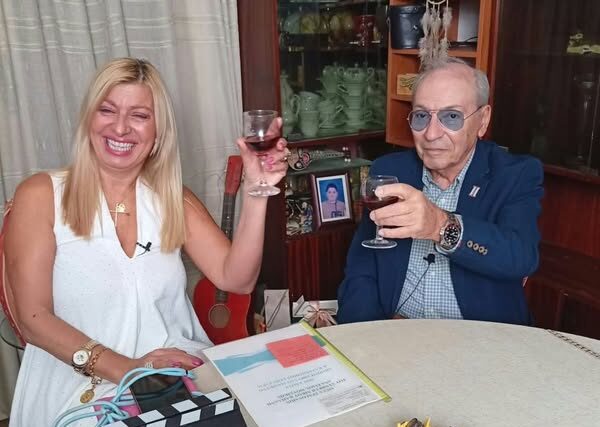 Ο  Νίκος Καπλάνης στην εκπομπή «Αστέρια» Απο τον Πανο Καλουδα